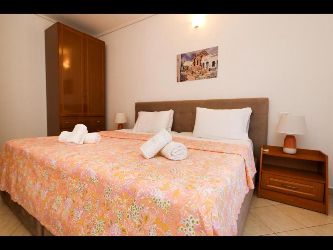 Apartments Athina Orikum Eksteriør bilde